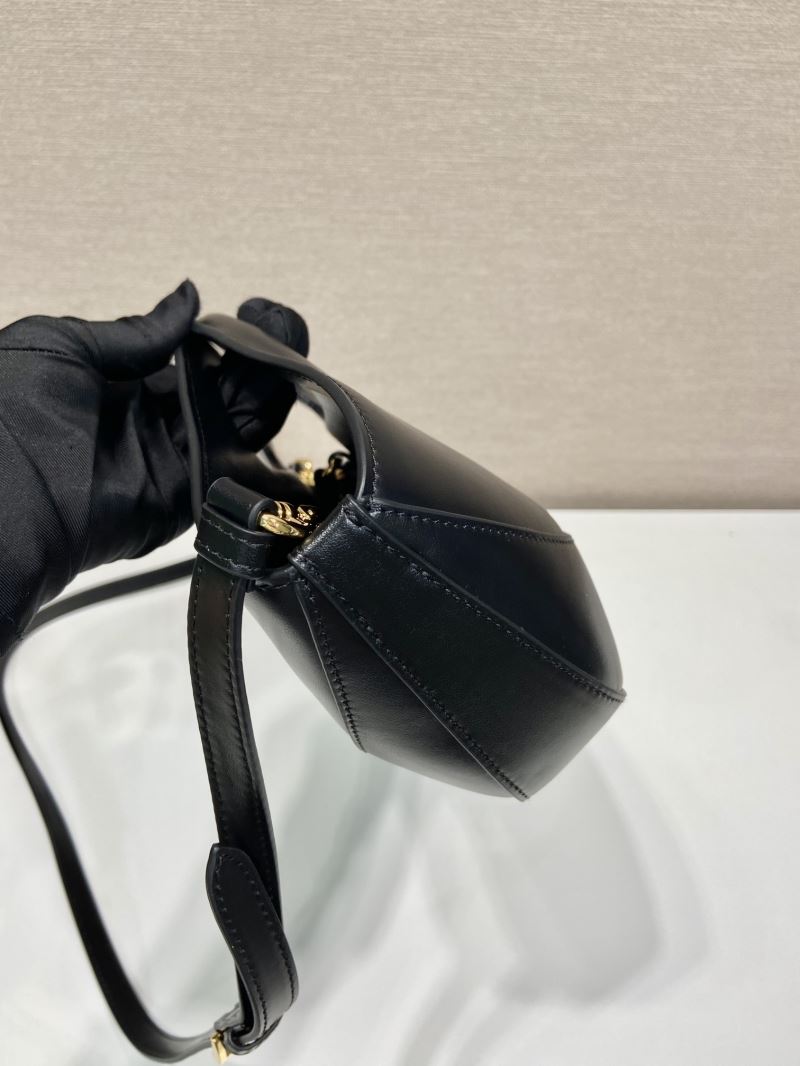 Pra*a top handle bags
